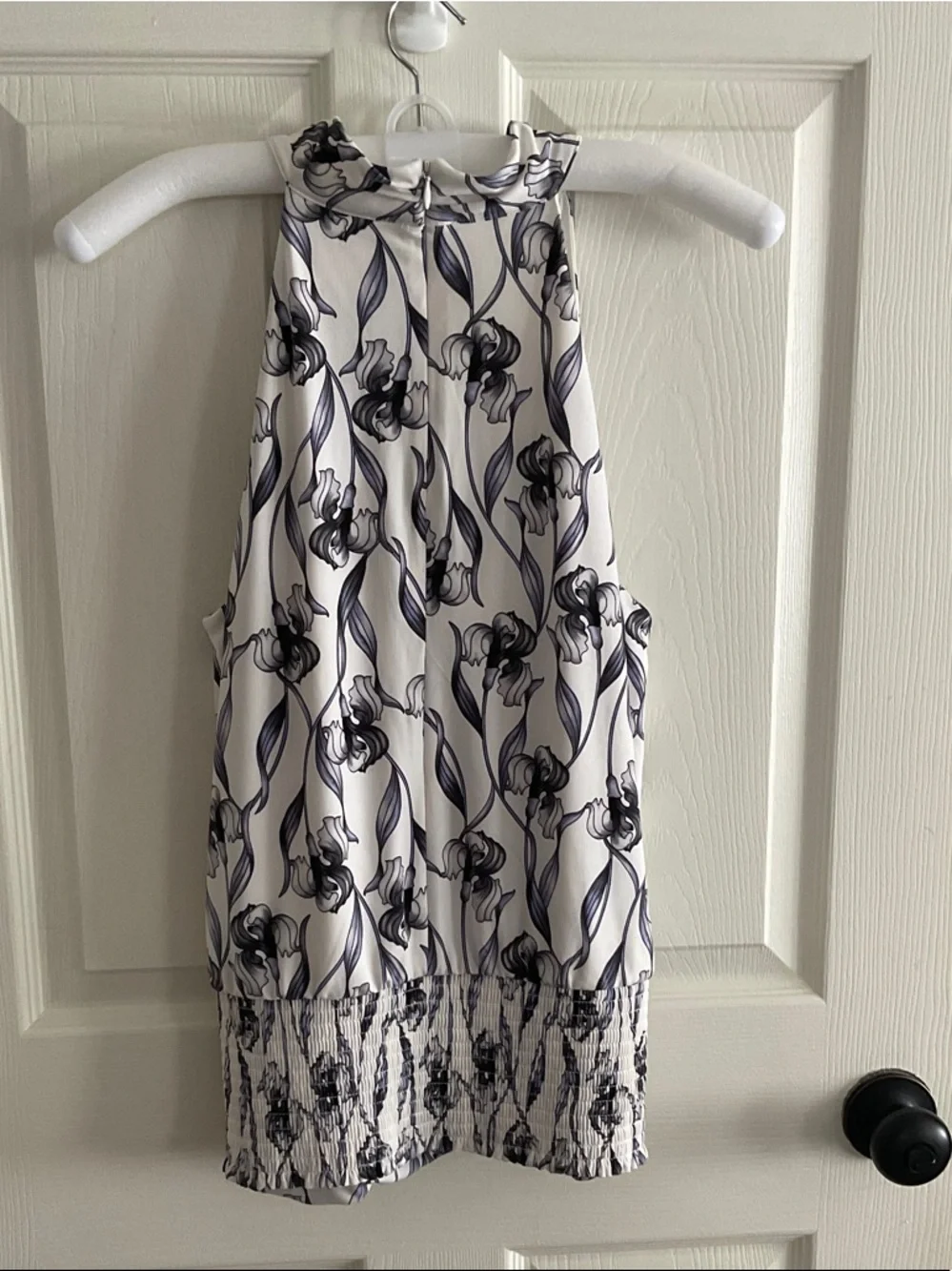 White House Black Market White and Black Floral Halter Tank Top - Picture 3 of 3